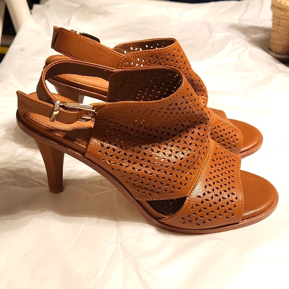 ANTONIO MELANI SHOES, NEW NO TAGE SIZE 7 - Picture 1 of 12